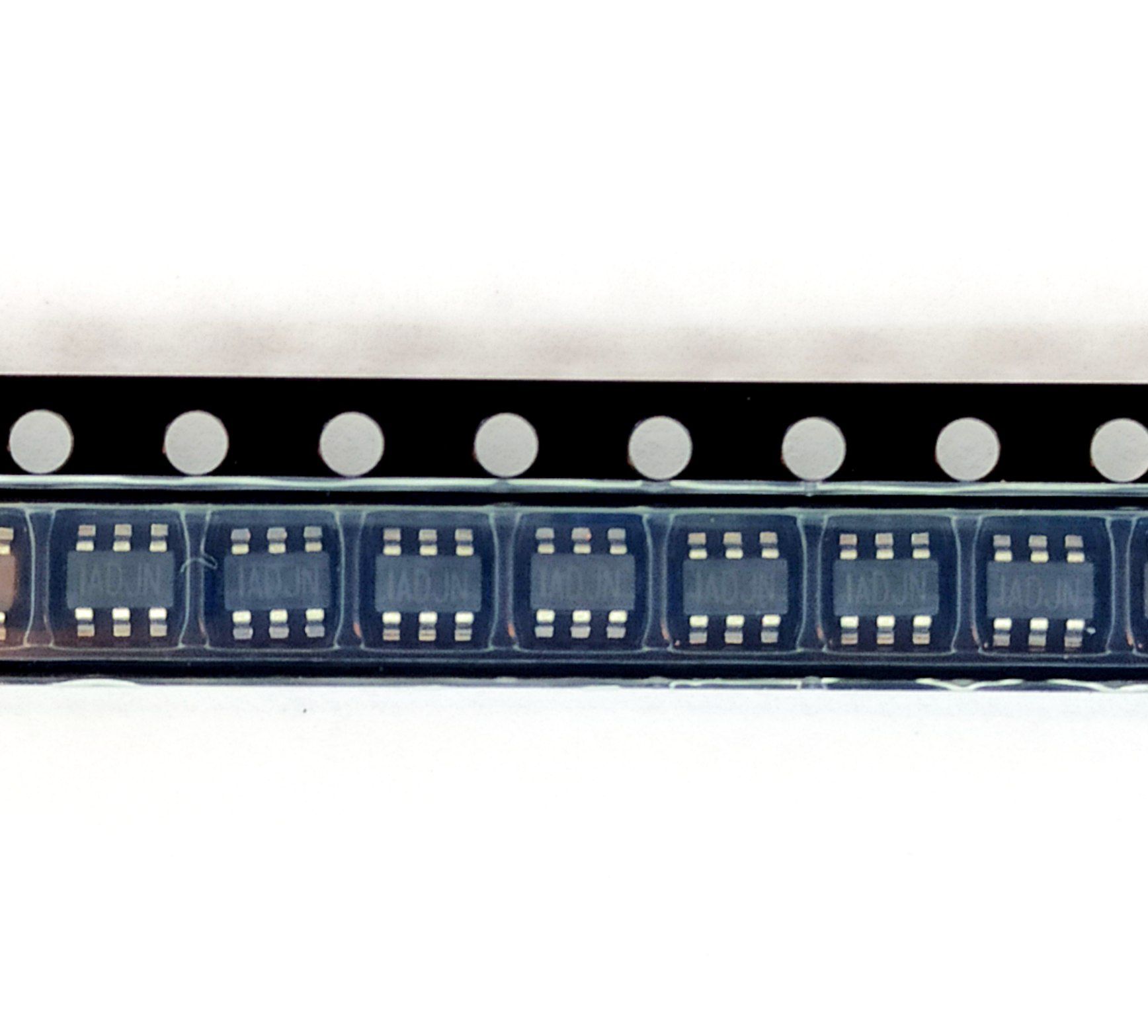 آی سی پاور D210G